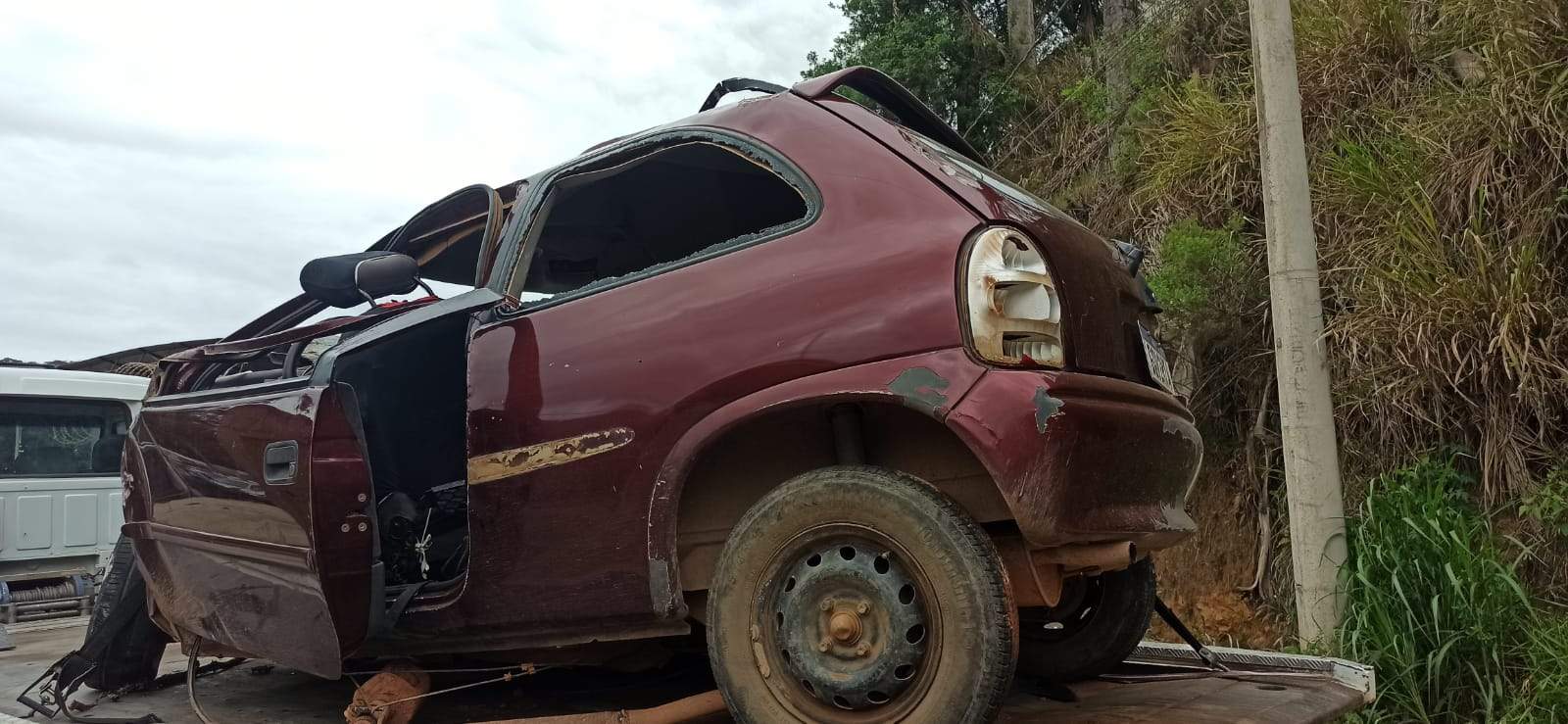 Portal Caparaó Mulher é socorrida ferimentos graves em acidente